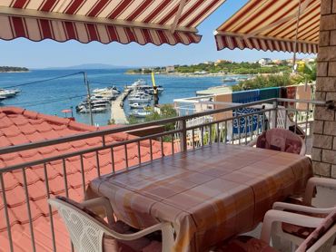 balcony with sea view